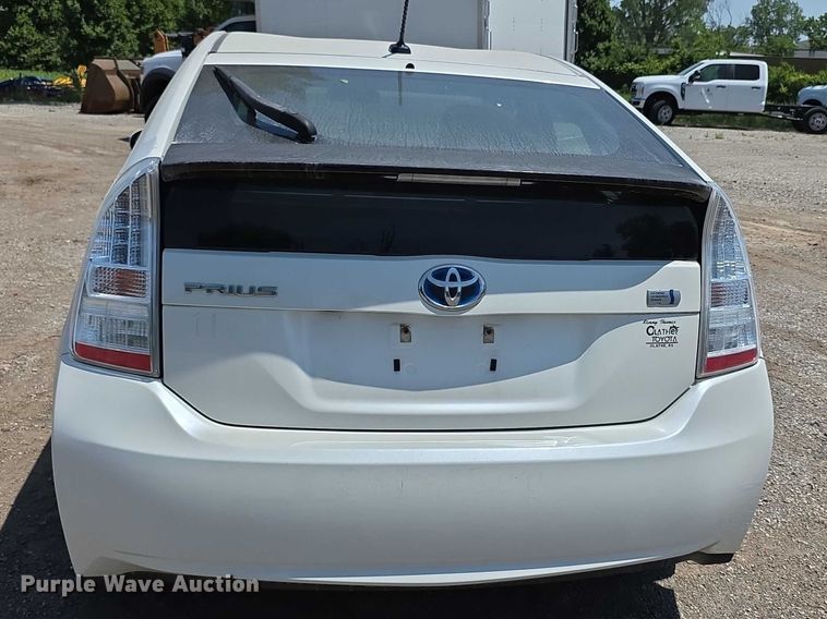 image for item FH6085 2011 Toyota Prius 