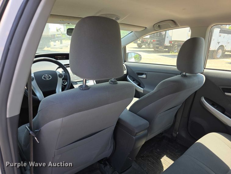 image for item FH6085 2011 Toyota Prius 