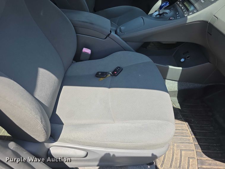 image for item FH6085 2011 Toyota Prius 