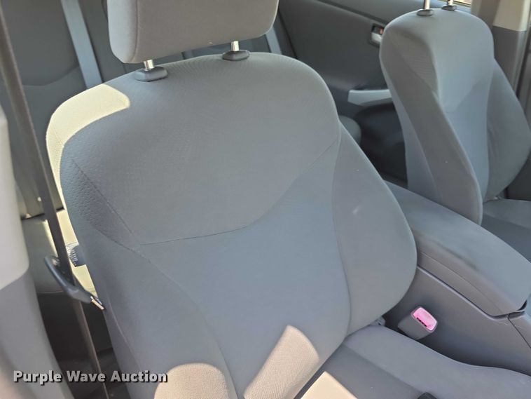 image for item FH6085 2011 Toyota Prius 