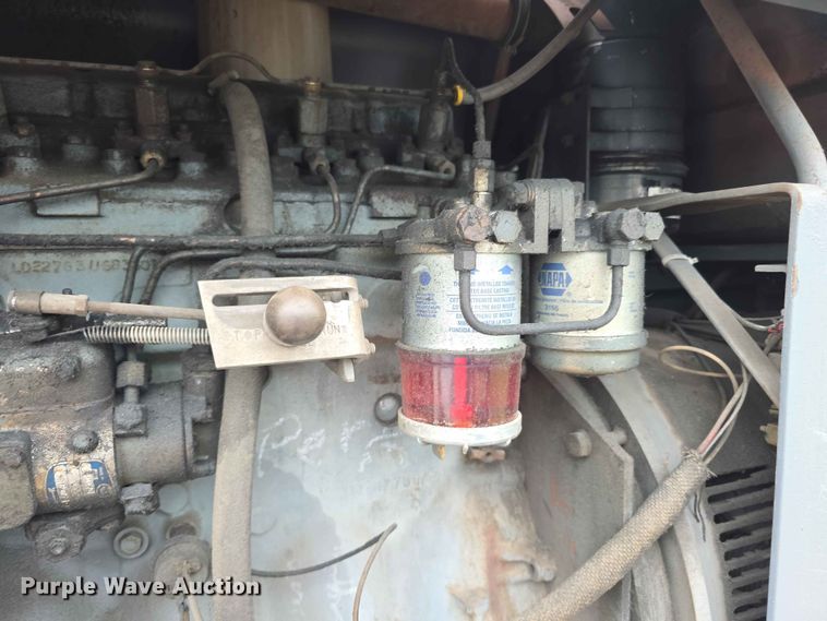 image for item FH6120 1980 Lincoln Shield Arc SAE 409  welder