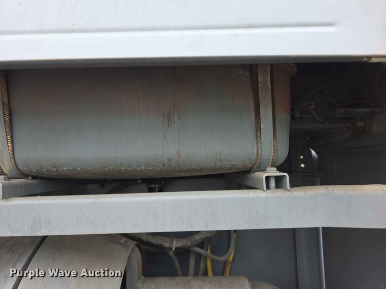 image for item FH6120 1980 Lincoln Shield Arc SAE 409  welder