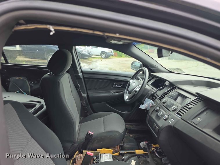 image for item FH6126 2014 Ford Taurus Police Interceptor 