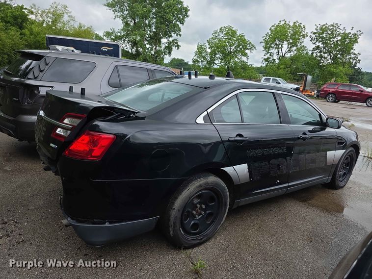 image for item FH6128 2017 Ford Taurus Police Interceptor 