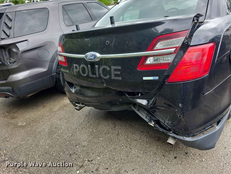 image for item FH6128 2017 Ford Taurus Police Interceptor 