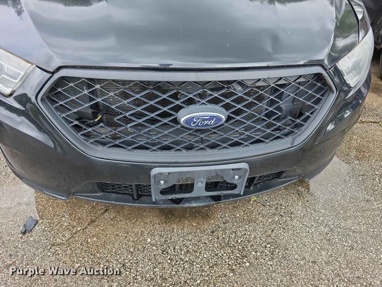image for item FH6128 2017 Ford Taurus Police Interceptor 