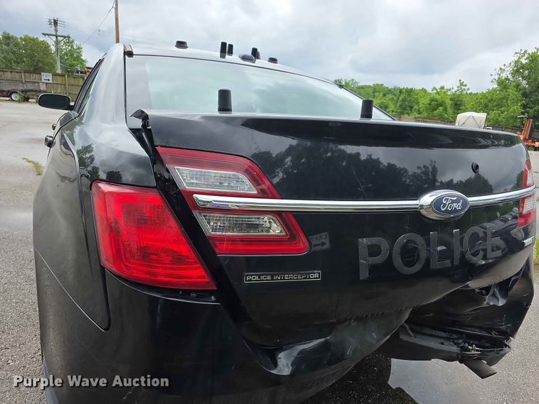 image for item FH6128 2017 Ford Taurus Police Interceptor 