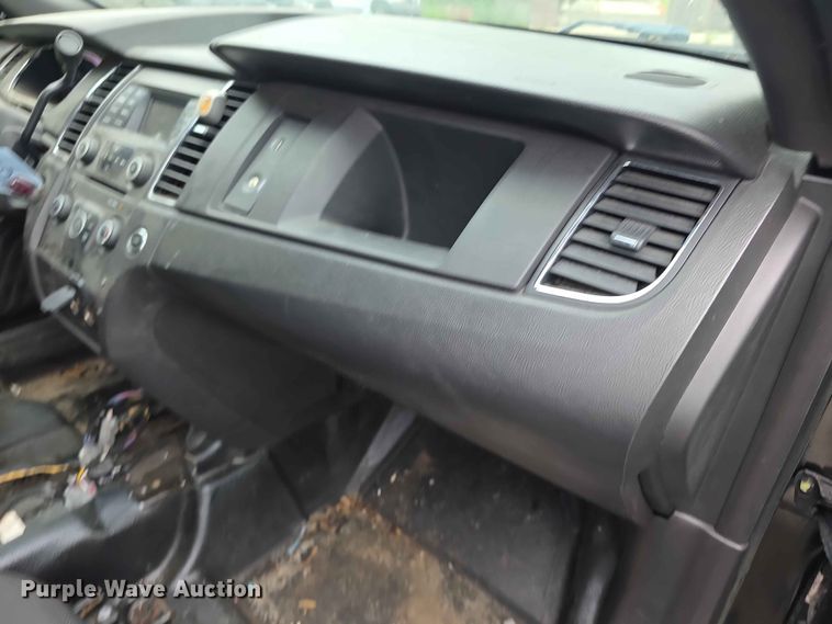 image for item FH6130 2015 Ford Taurus Police Interceptor 