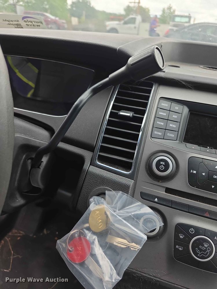 image for item FH6131 2015 Ford Taurus Police Interceptor 