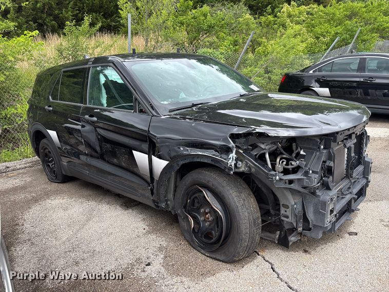image for item FH6134 2022 Ford Explorer Police Interceptor SUV