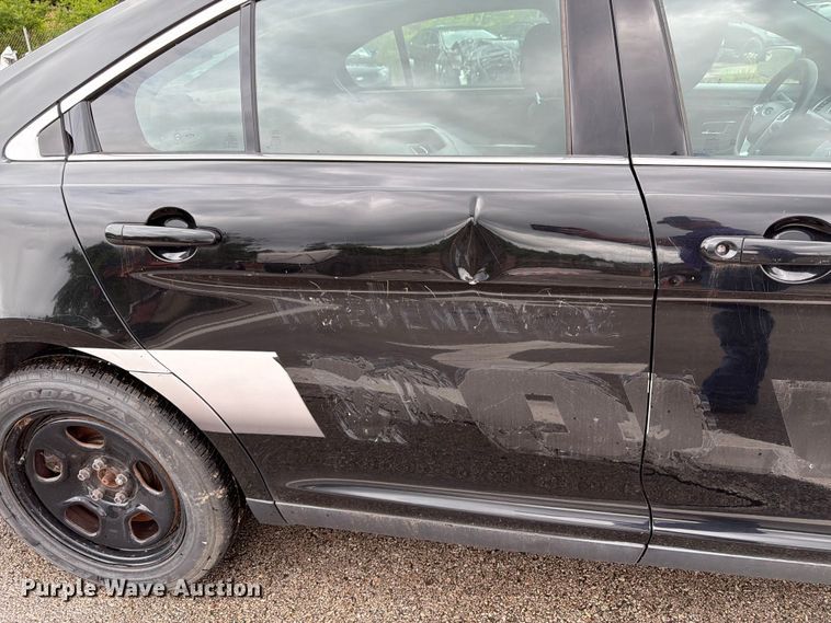 image for item FH6135 2015 Ford Taurus Police Interceptor  