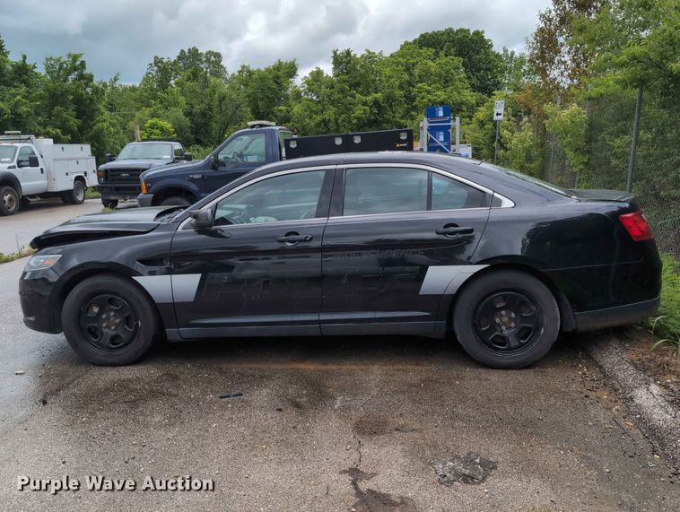 image for item FH6136 2019 Ford Taurus Police Interceptor 
