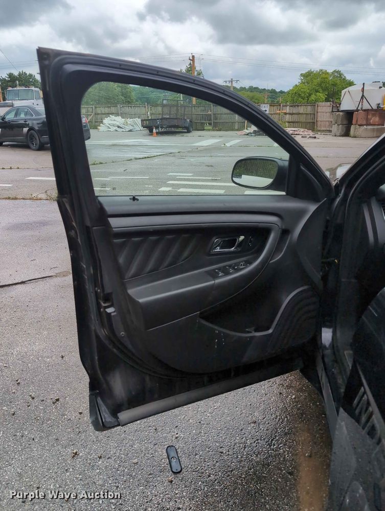 image for item FH6136 2019 Ford Taurus Police Interceptor 
