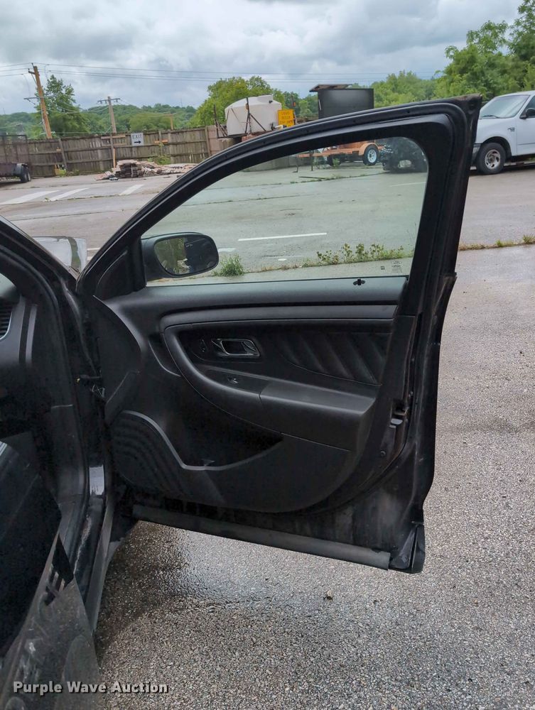 image for item FH6136 2019 Ford Taurus Police Interceptor 