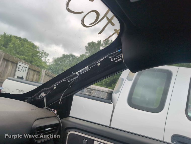 image for item FH6137 2022 Ford Explorer Police Interceptor  SUV