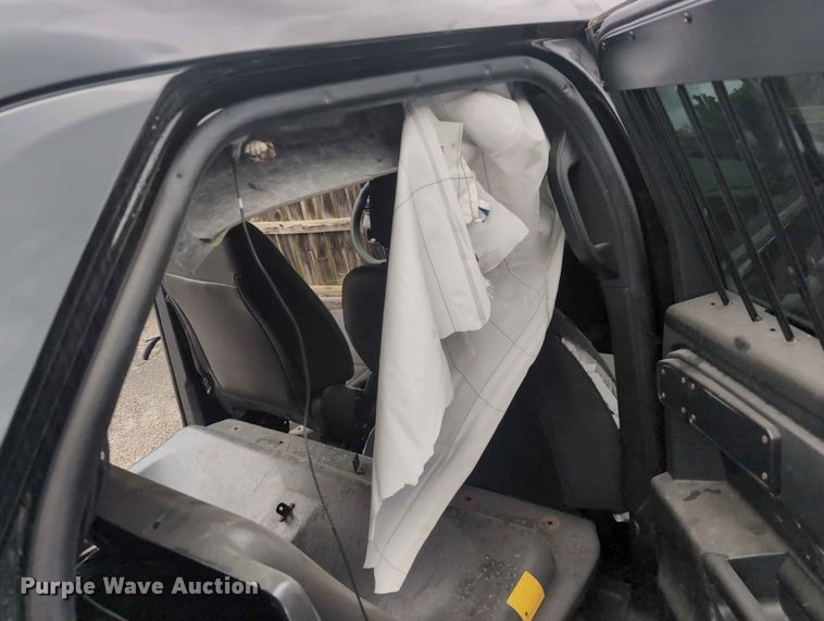 image for item FH6137 2022 Ford Explorer Police Interceptor  SUV