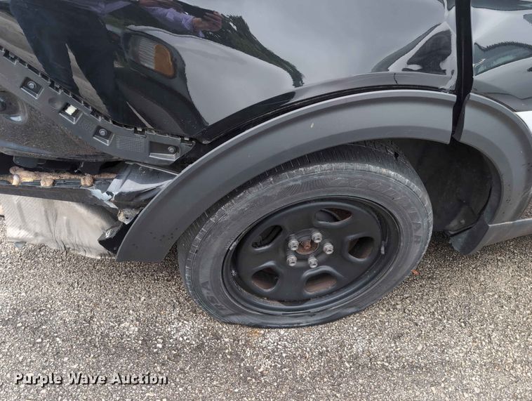 image for item FH6137 2022 Ford Explorer Police Interceptor  SUV