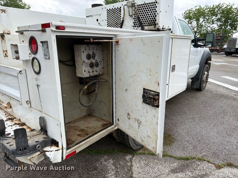 image for item FH6138 2013 Ford F450 Super Duty utility / service truck
