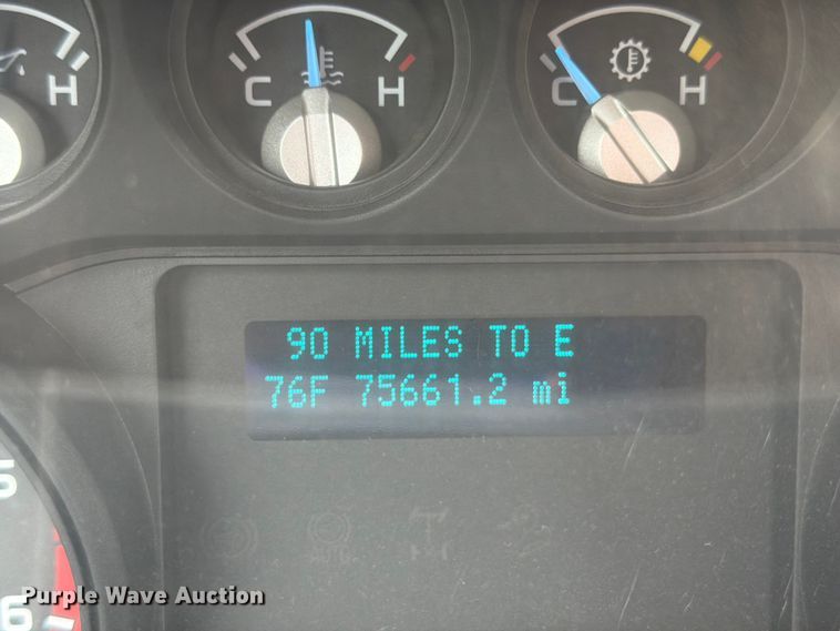 image for item FH6138 2013 Ford F450 Super Duty utility / service truck