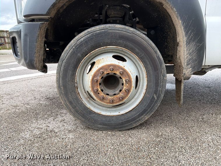 image for item FH6138 2013 Ford F450 Super Duty utility / service truck