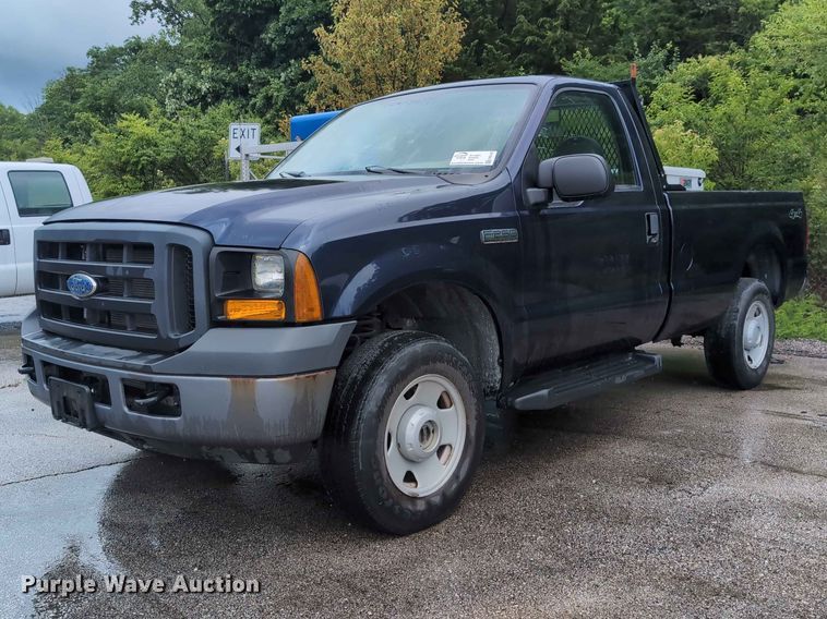 2007 Ford F250 Super Duty XL pickup truck