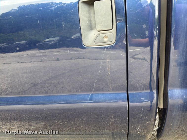image for item FH6141 2010 Ford F250 Super Duty pickup truck