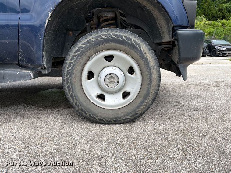 image for item FH6141 2010 Ford F250 Super Duty pickup truck