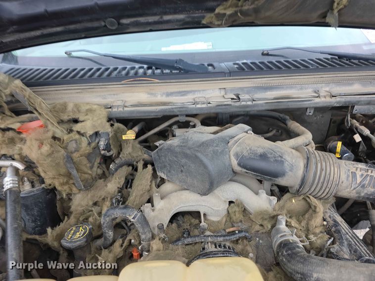 image for item FH6143 2002 Ford F450 Super Duty XL box truck