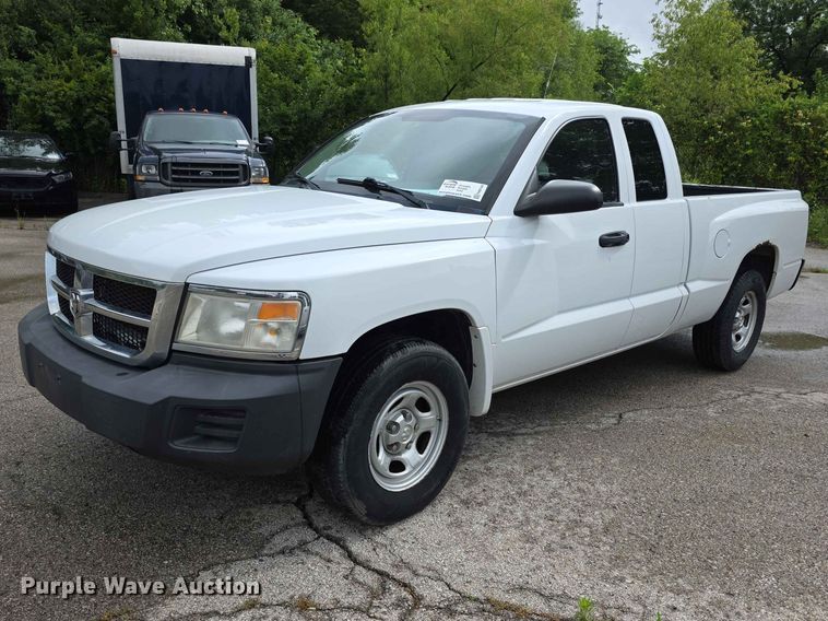 image for item FH6144 2008 Dodge Dakota Ext. Cab pickup truck