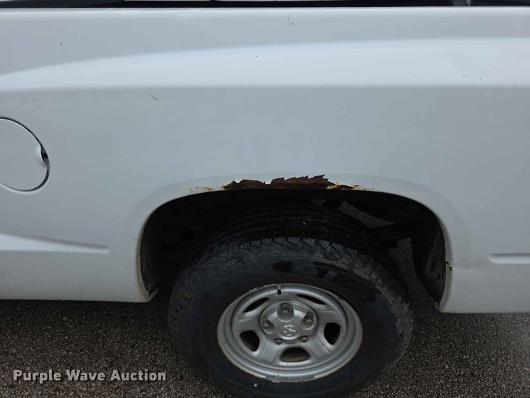 image for item FH6144 2008 Dodge Dakota Ext. Cab pickup truck