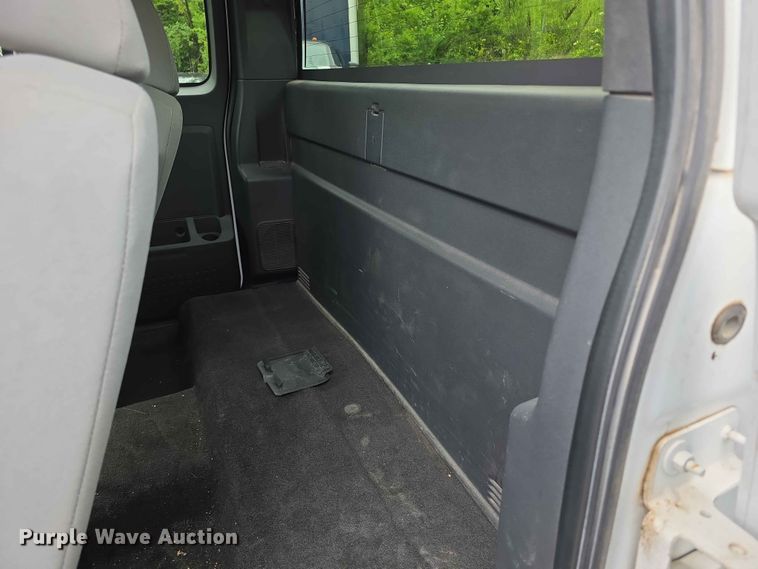image for item FH6144 2008 Dodge Dakota Ext. Cab pickup truck