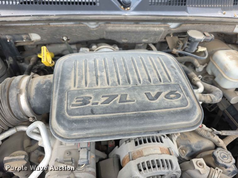 image for item FH6144 2008 Dodge Dakota Ext. Cab pickup truck