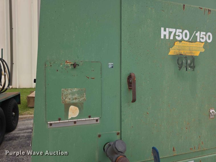 image for item FH6216 1992 Sullair H750/150DTQCAT air compressor