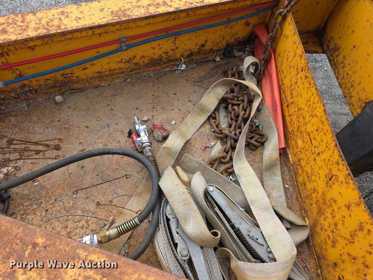 image for item FH6218 1999 Holden HCZ24KT equipment trailer