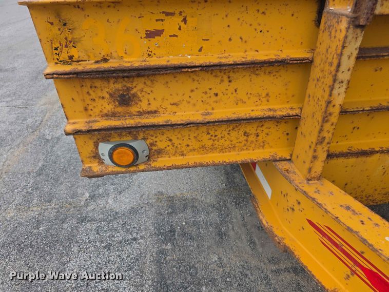 image for item FH6218 1999 Holden HCZ24KT equipment trailer