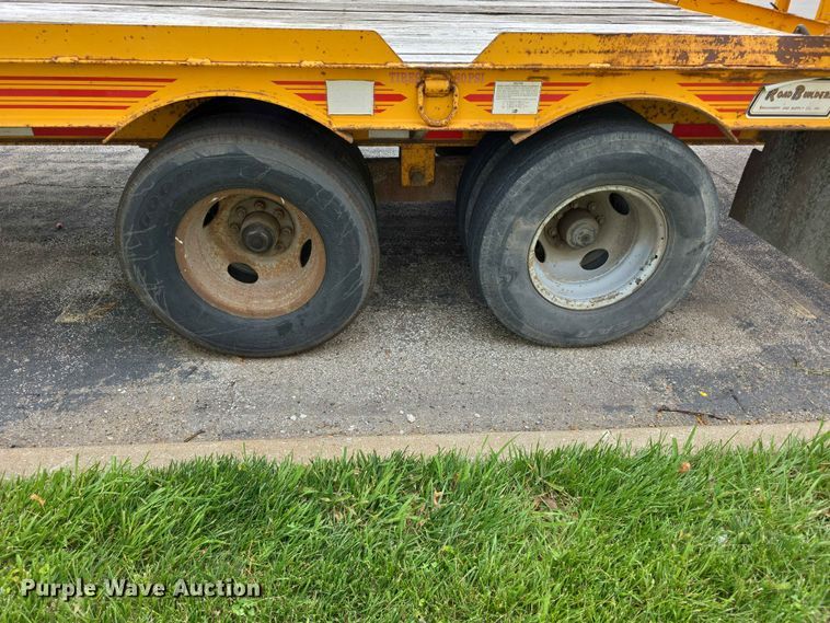 image for item FH6218 1999 Holden HCZ24KT equipment trailer