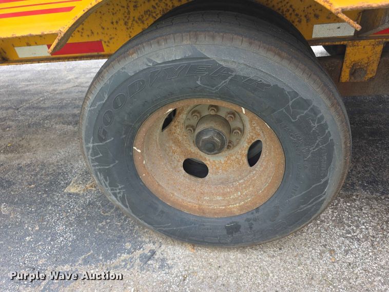 image for item FH6218 1999 Holden HCZ24KT equipment trailer