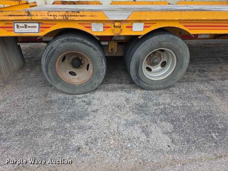 image for item FH6218 1999 Holden HCZ24KT equipment trailer