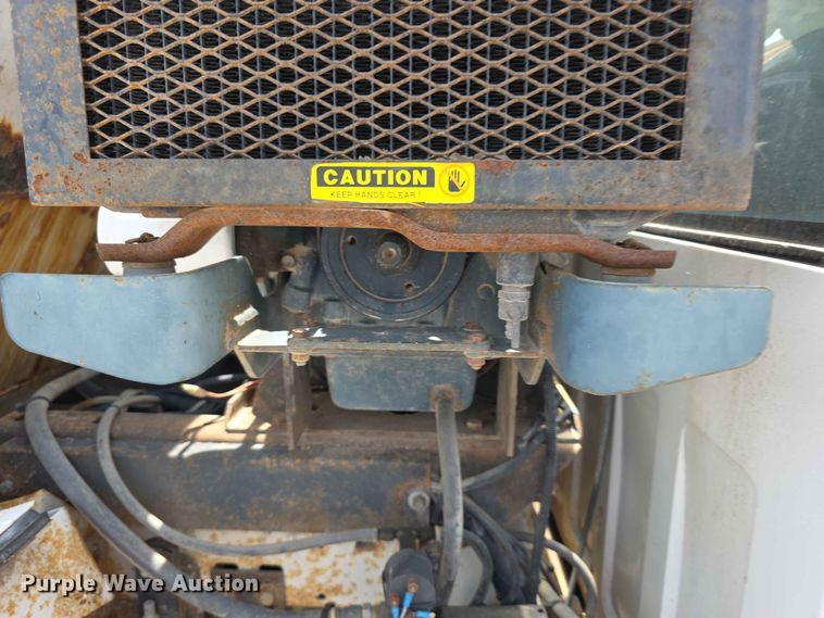 image for item FH6220 1992 GMC Sierra C3500 street sweeper truck