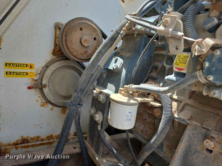 image for item FH6220 1992 GMC Sierra C3500 street sweeper truck
