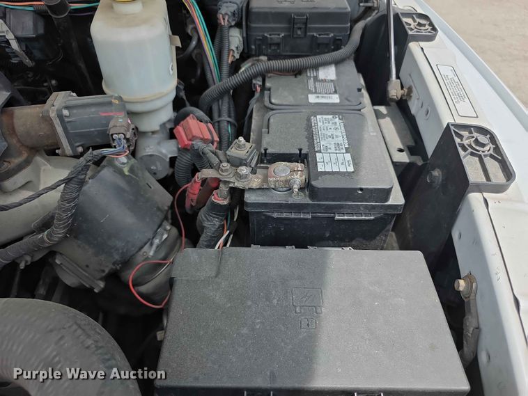 image for item FH6221 2015 Dodge Ram 5500HD bucket truck