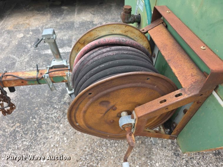 image for item FH6222 1991 Sullair 185DPQJD air compressor