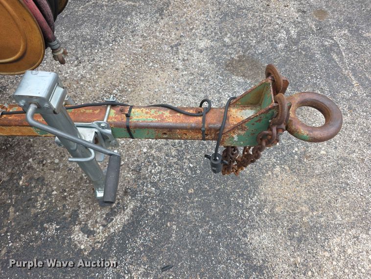 image for item FH6222 1991 Sullair 185DPQJD air compressor