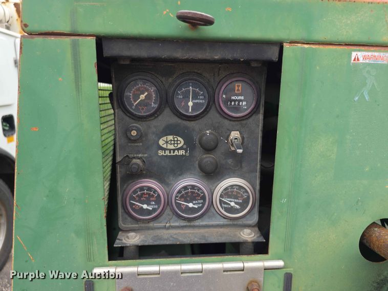 image for item FH6222 1991 Sullair 185DPQJD air compressor