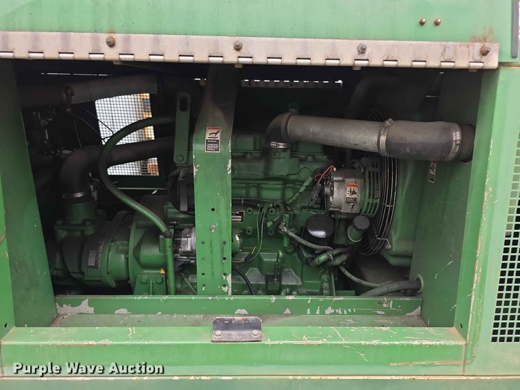 image for item FH6222 1991 Sullair 185DPQJD air compressor