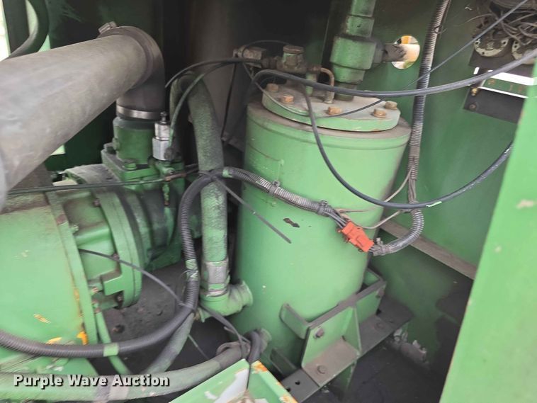 image for item FH6222 1991 Sullair 185DPQJD air compressor