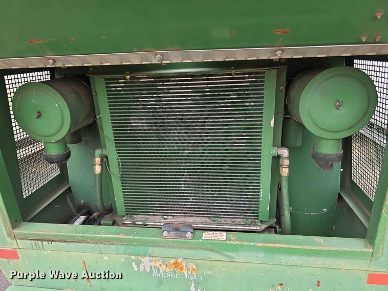 image for item FH6222 1991 Sullair 185DPQJD air compressor