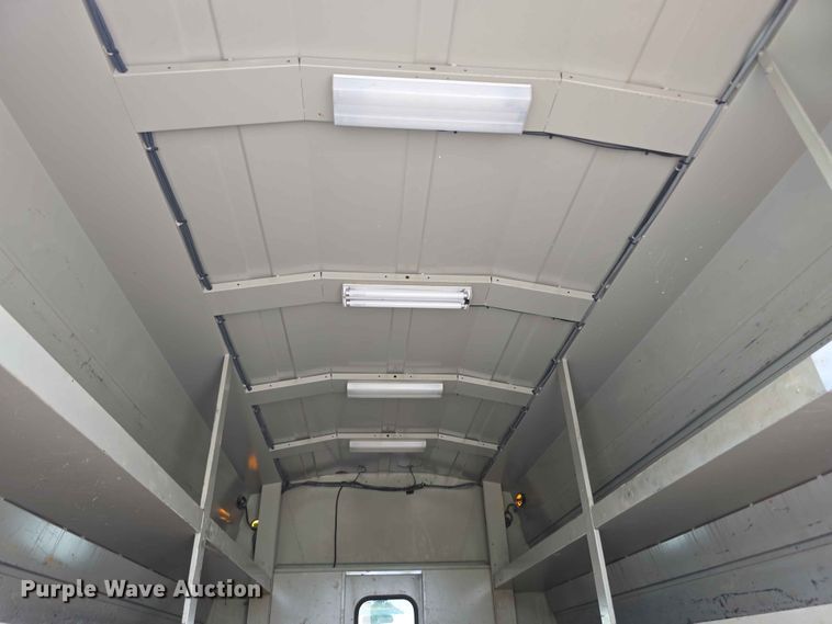 image for item FH6224 2005 GMC C5500 utility / service truck
