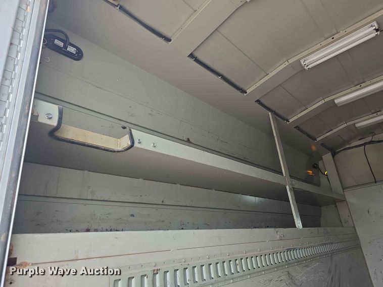 image for item FH6224 2005 GMC C5500 utility / service truck