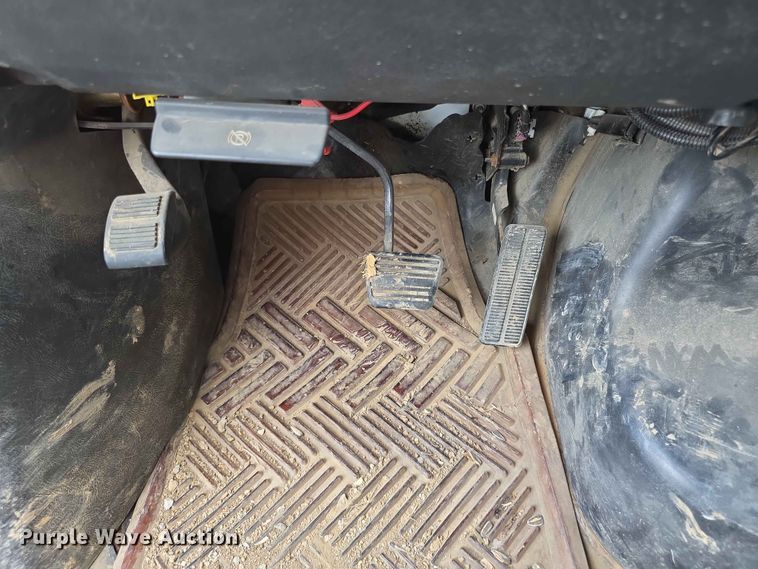 image for item FH6224 2005 GMC C5500 utility / service truck
